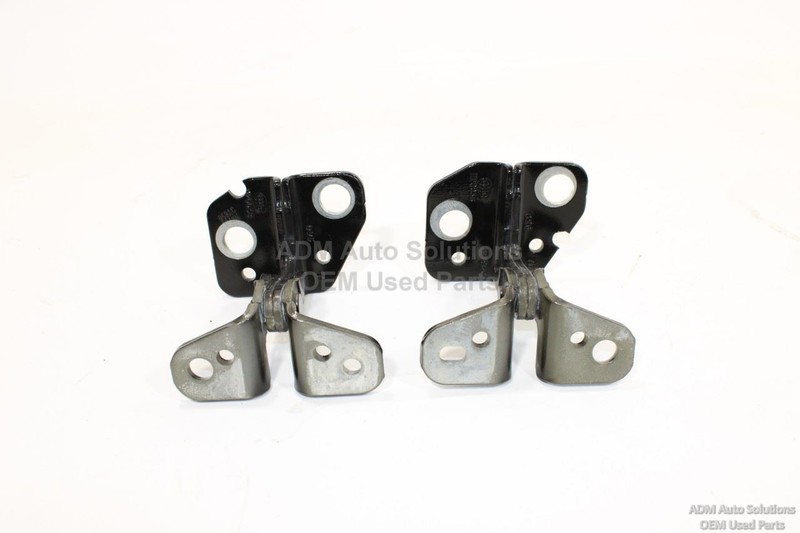 2019-2025 Dodge Ram 1500 Rear Left Upper / Lower Door Hinge PAIR 68421707AAOEM