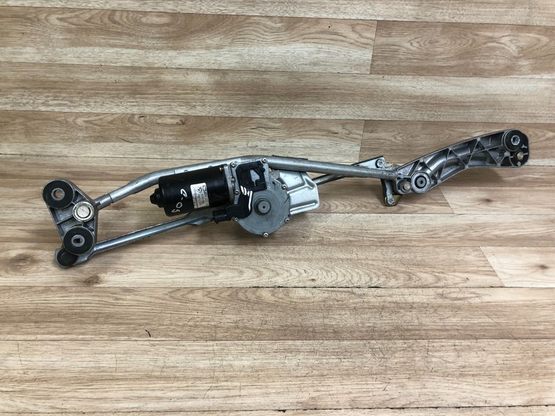 BMW E39 525 528 530 540 M5 OEM FRONT WINDSHIELD WIPER WITH MOTOR 1997-2003 4