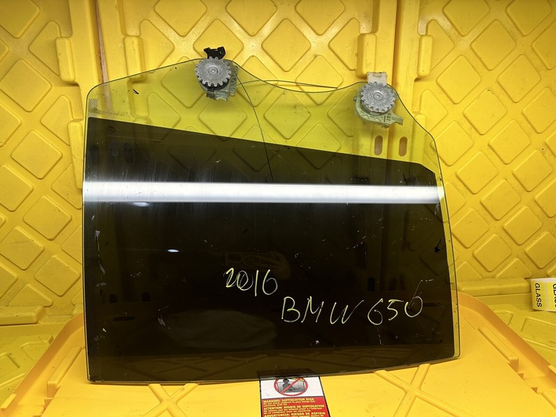 2009-2012 BMW 650 Front Right Passenger Side Door Window Auto Glass Oem