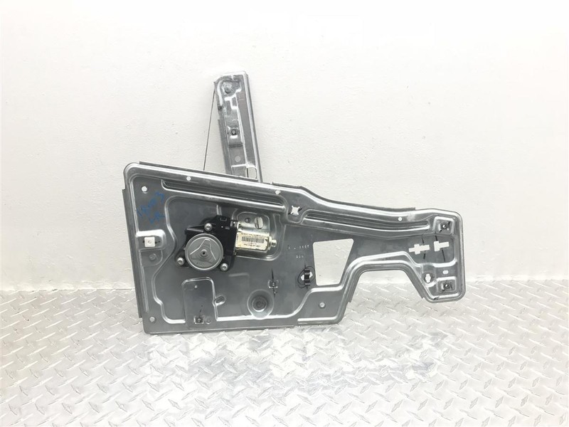 2006-2009 EQUINOX TORRENT REAR LEFT POWER WINDOW REGULATOR MOTOR OEM 135-01964L