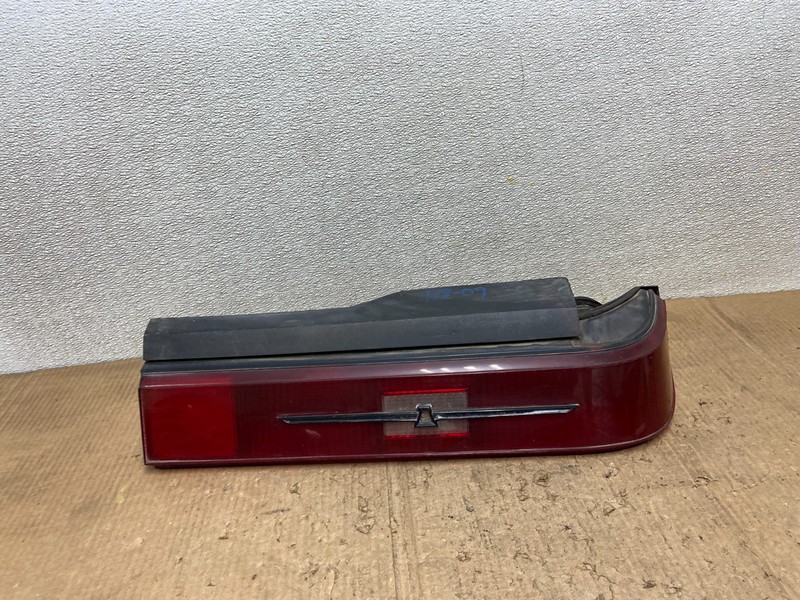 1983 1984 Ford Thunderbird Right RH Passenger Side Tail Light AA8524 LK