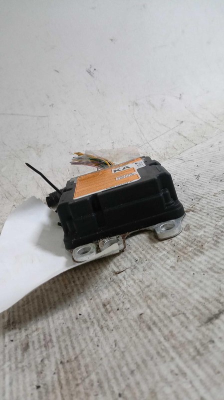Used Air Bag Module fits: 2014 Nissan Versa Air Bag under console Sdn Grade A