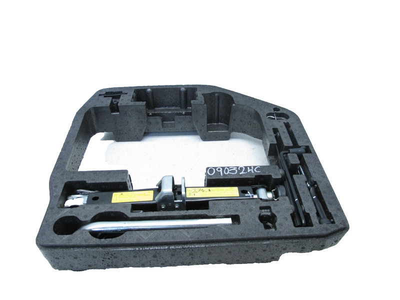 08-17 AUDI B8 A4 8T A5 S5 FOAM HOLDER TOOL KIT JACK EMERGENCY TRUNK KIT OEM 0903