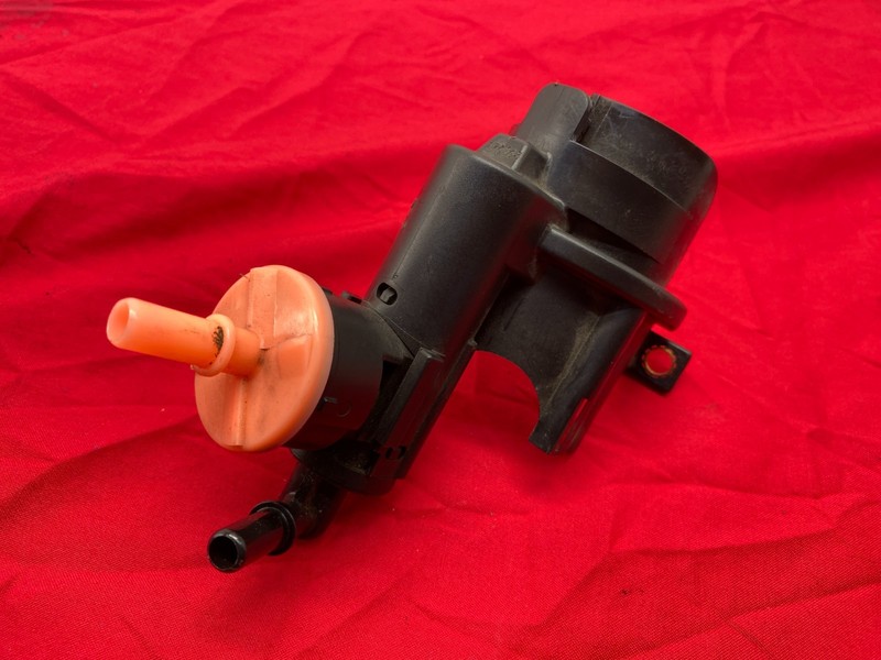 97-05 Porsche Boxster Carrera 911 Fuel Tank Ventilation Breather Vent Valve OEM✅