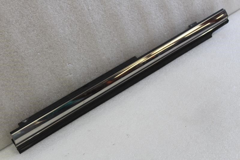 1990 1991 1992 1993 1994 1995 PLYMOUTH ACCLAIM RIGHT FRONT DOOR WINDOW MOLDING