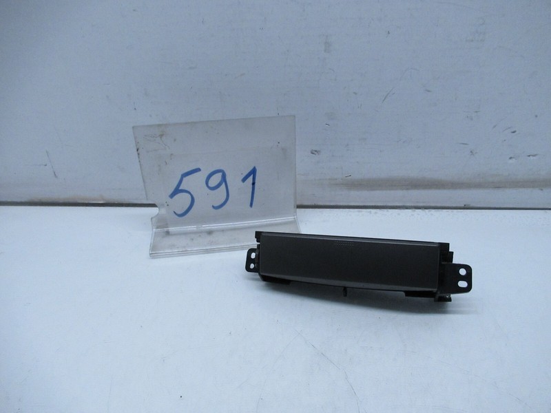 03-05 LEXUS GX470 REAR SEAT AUDIO HEADPHONE INPUT OEM