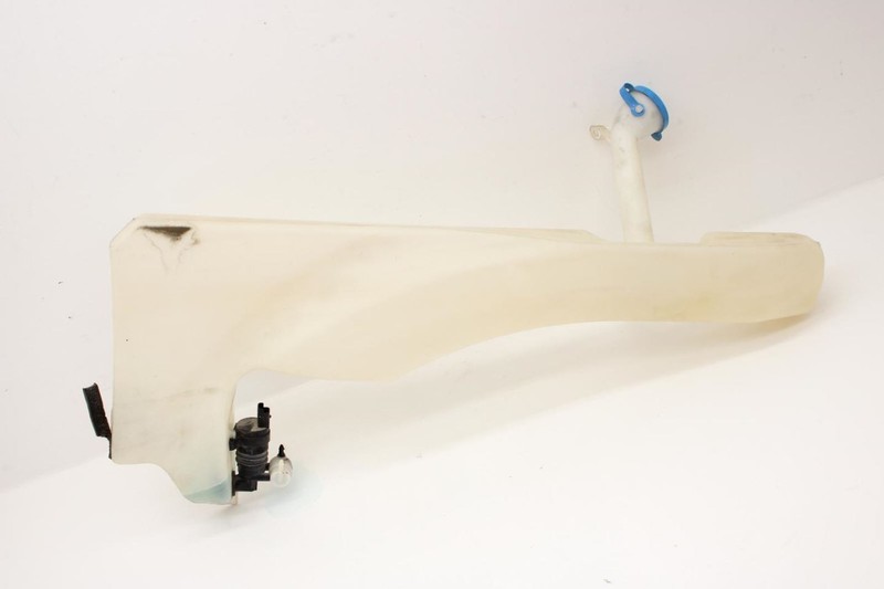09-15 Nissan XTERRA Windshield Washer Bottle Reservoir 28910FA000