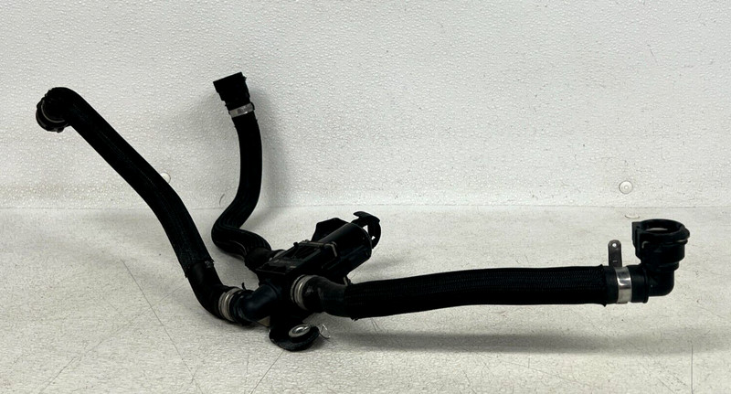⭐2017-2019 ALFA ROMEO GIULIA 2.0L ENGINE WATER HEATER VALVE UNIT & PIPE LOT2559