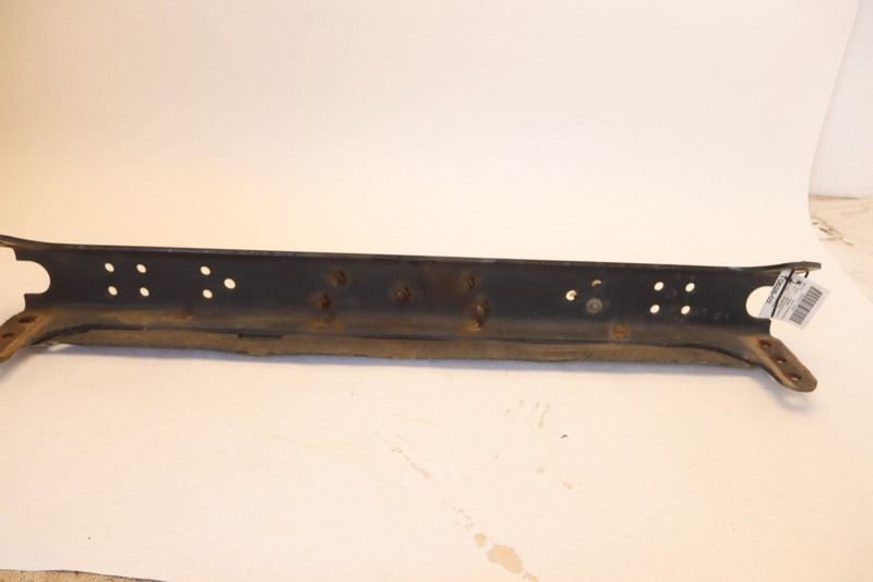 2008-2017 FREIGHTLINER CASCADIA 125 FRONT CROSSMEMBER CLOSING A15-24587-000 OEM