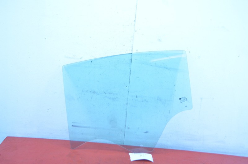 16-19 CHEVROLET CRUZE REAR LEFT DRIVER SIDE DOOR WINDOW GLASS OEM
