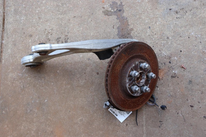 2016-2020 INFINITI QX60 AWD FRONT RIGHT SPINDLE KNUCKLE HUB W/ CONTROL ARM OEM