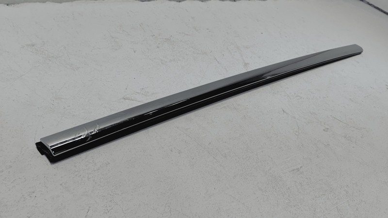 2012-2020 TESLA MODEL S FRONT RIGHT PASSENGER EXTERIOR CHROME BELT MOLDING OEM