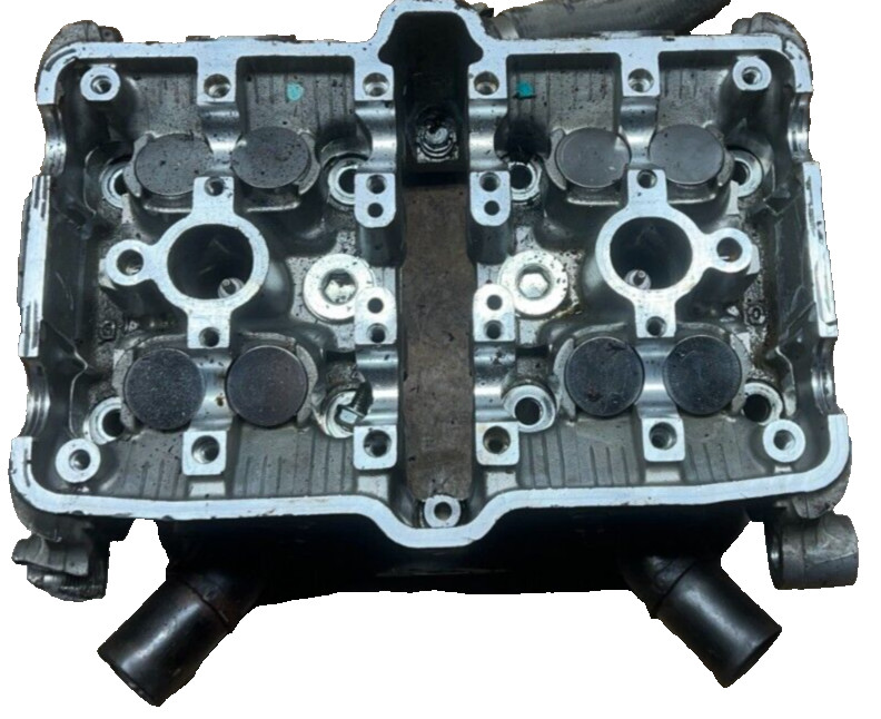 1998 Honda Magna VF750 Engine Motor Cylinder Head VF 750 98