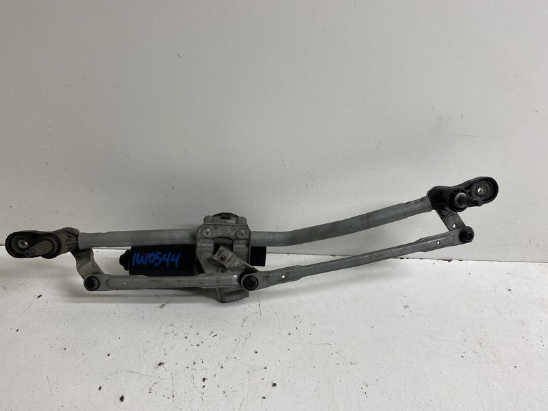 2004-2011 Mazda RX-8 RX8 Wiper Motor & Linkage Transmission BN8V 6737X