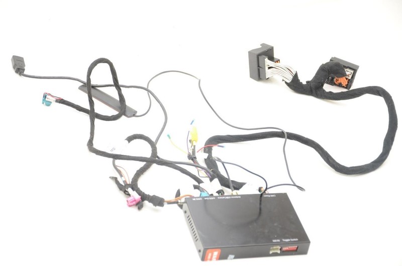 2014-2016 BMW 435i Convertible Navigation Retrofit Module and Wiring 74558010