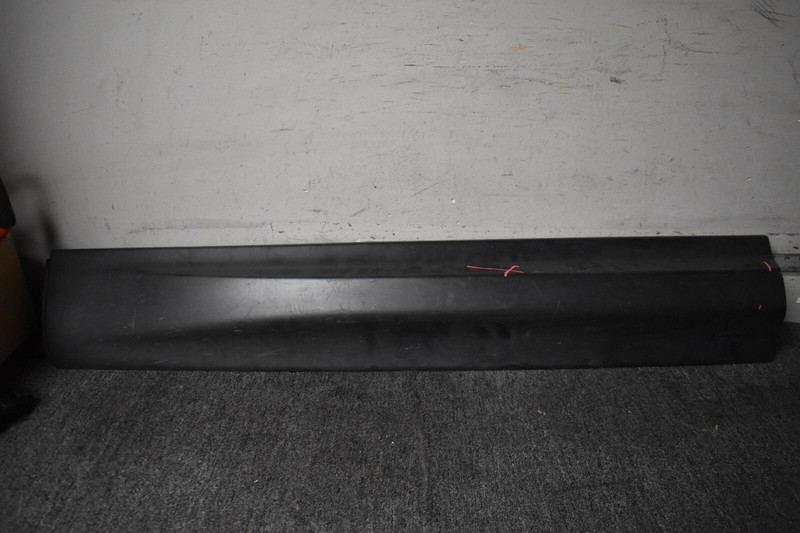 2014-2022 RANGE ROVER SPORT LEFT SIDE DOOR MOLDING FACTORY OEM