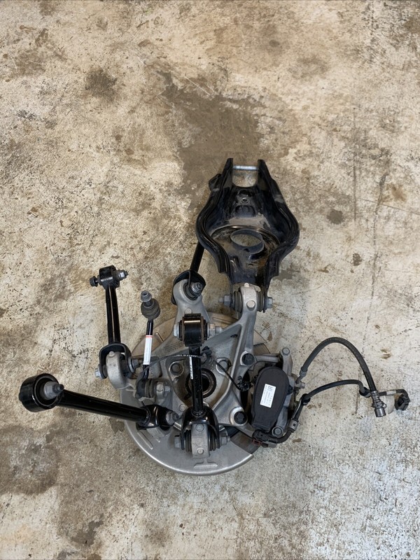 17-23 TESLA MODEL 3 LEFT REAR KNUCKLE W/Caliper+Control arm 1044411-00-F 18125