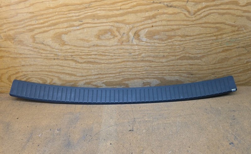2018 2019 2020 Honda Odyssey Rear Bumper Step Pad Scuff Plate 71520-THR-A01 OEM*