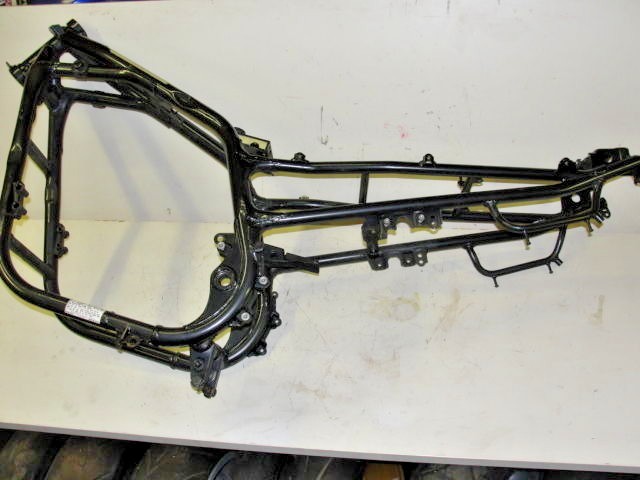 2000 KAWASAKI ZR 750 F MAIN FRAME CHASSIS BODY ZR750