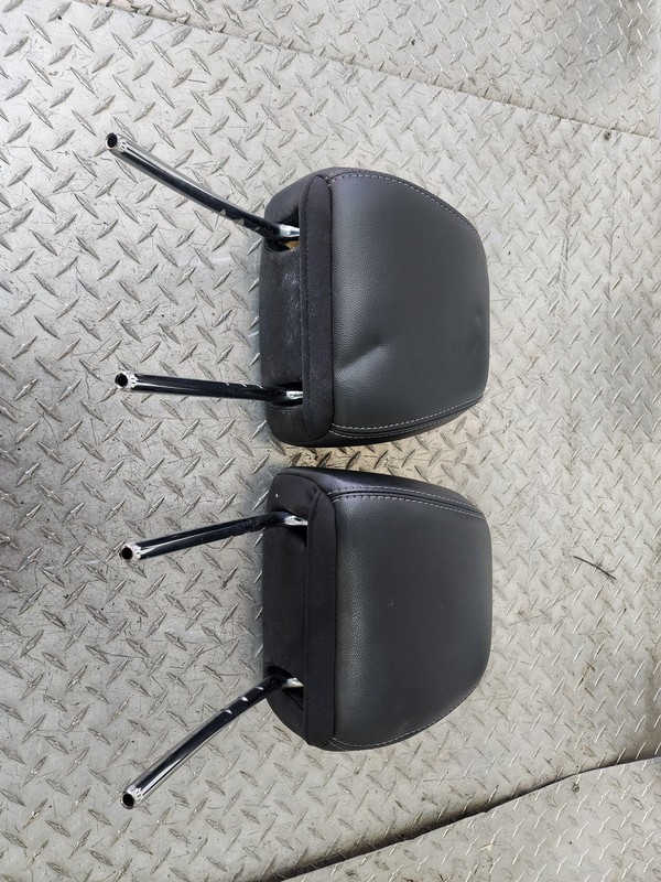 2013 2014 Ford Focus Front Headrest LH RH Oem Tested 13 14