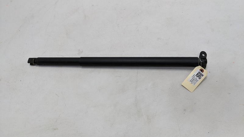 Tailgate Trunk Right Lift Strut 2016 Chevrolet Suburban 84183515 2015-2019 2020