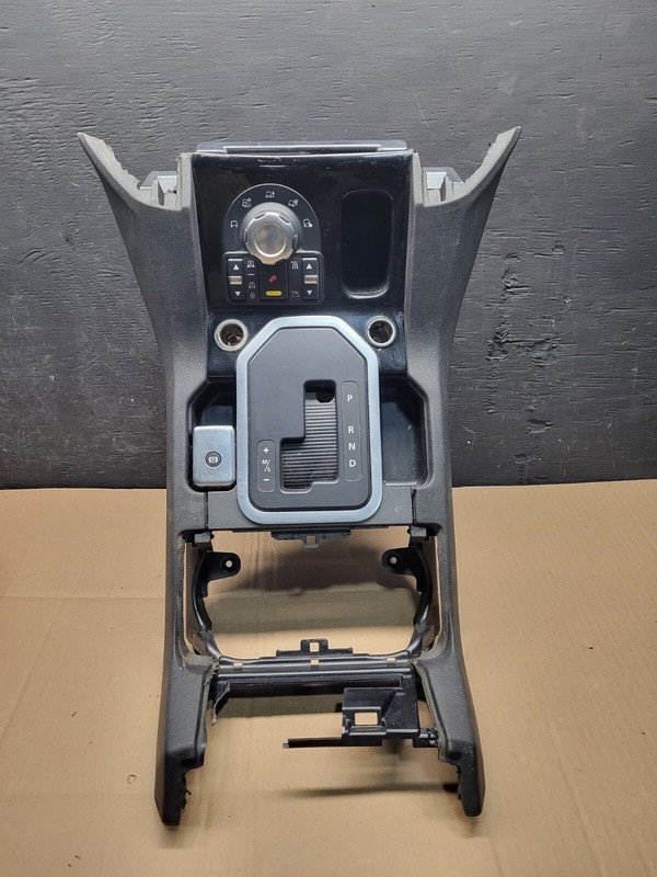 2010-2013 Land Rover Lr4 Center Console Audio Control Switch Shifter Trim i4848