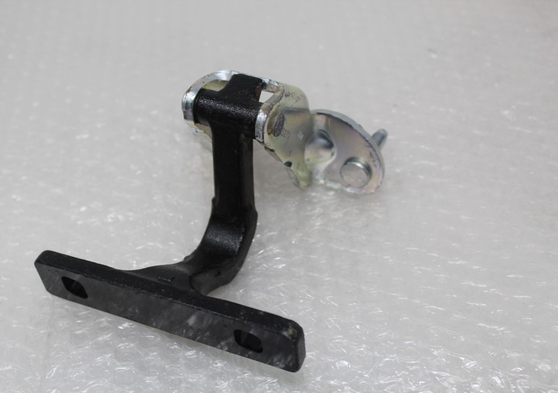 2024+ Genuine TESLA LEFT DRIVER SIDE LIFTGATE HINGE 1931316-00-C OEM