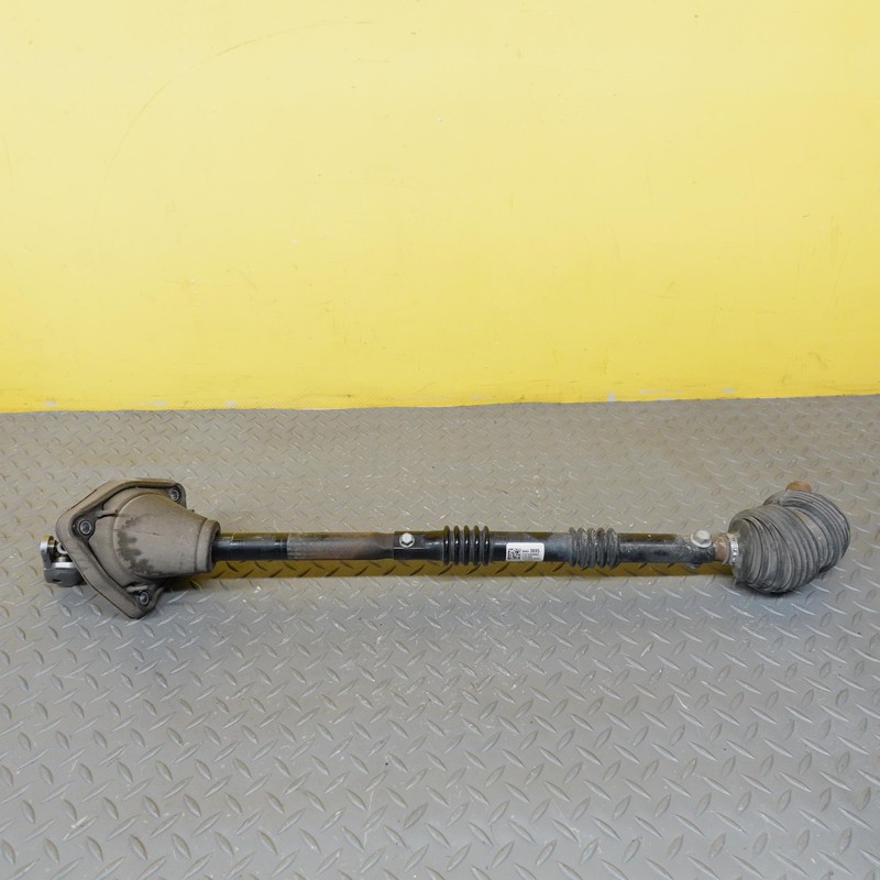 2019-2026 GMC SIERRA 1500 Suspension Intermediate Steering Shaft Oem 84488135