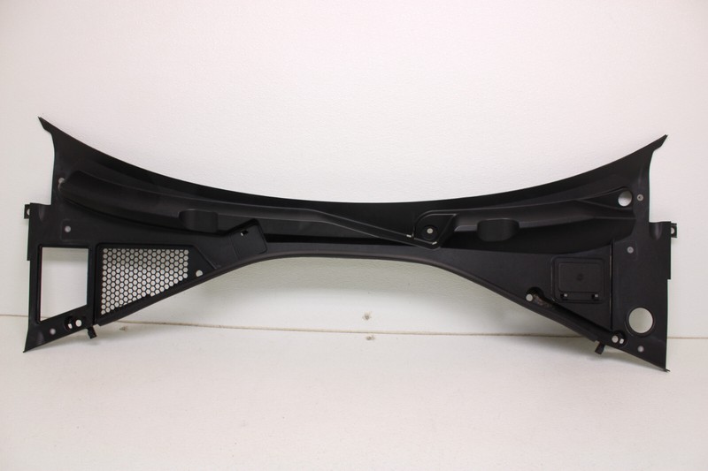 Alfa Romeo Giulia Rain Tray Windshield Cowl Panel Trim Genuine Oem 2017-2024
