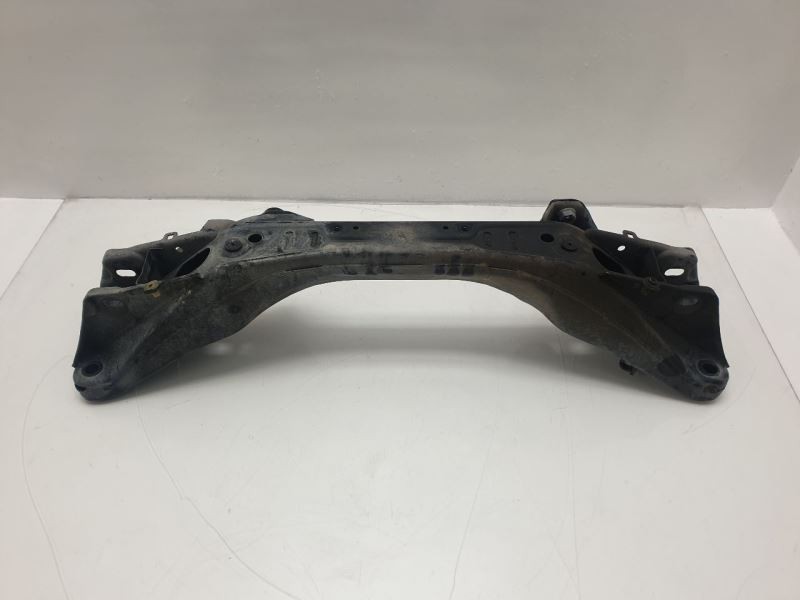 02-10 LEXUS SC430 4.3L AT CROSSMEMBER / SUB FRAME