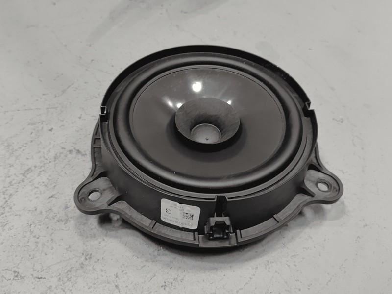 2021-2025 NISSAN ROGUE FRONT OR REAR SIDE DOOR PANEL AUDIO SOUND SPEAKER OEM