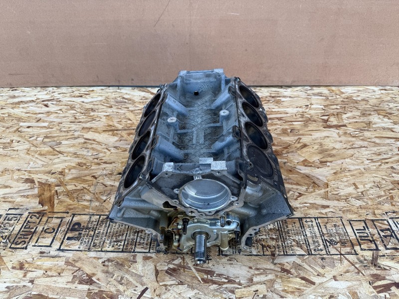 FORD MUSTANG GT 15-17 OEM ENGINE MOTOR BLOCK WITH CRANKSHAFT & PISTONS 5.0L S550