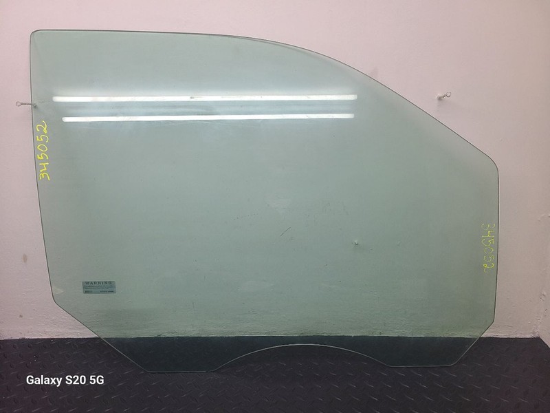 04-14 Ford F150 Front Right Passenger Door Glass Window OEM 4L3Z-1821410-AA
