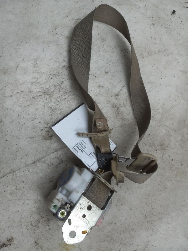 98 99 00 LEXUS GS300 FRONT DRIVER LEFT SEAT BELT RETRACTOR