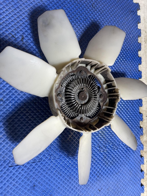 07-14 Toyota FJ Cruiser Tacoma 4.0L Engine Cooling Fan Clutch Blade .