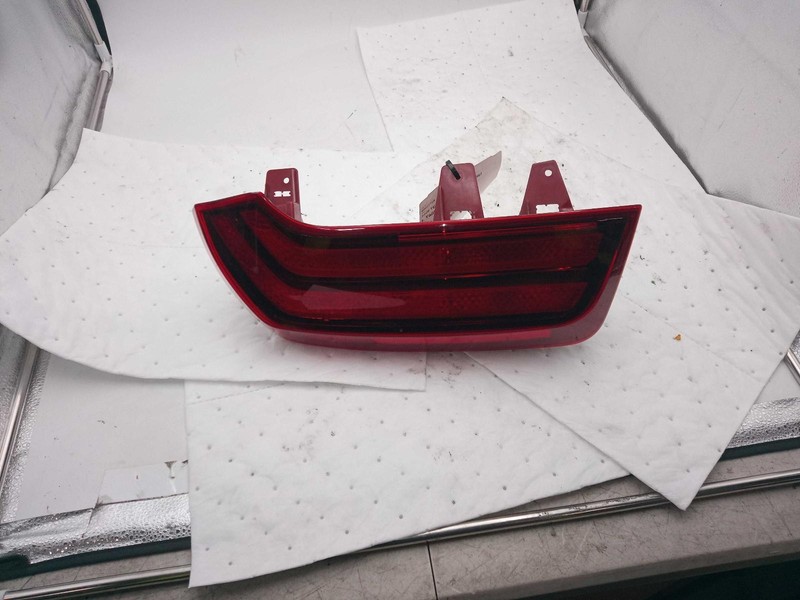 2020 KIA Telluride Left Tail Light Assembly Black 674982 71K Miles OEM Quality