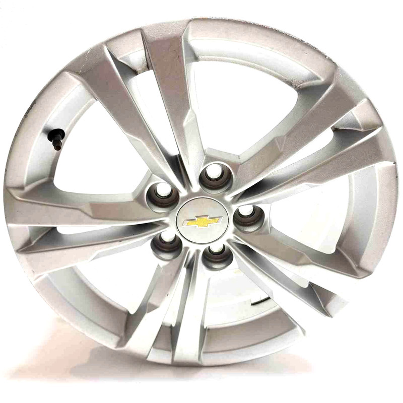 2015 Equinox 17" Aluminum Wheel Rim 5 Lug Light Scratches OEM 23406147