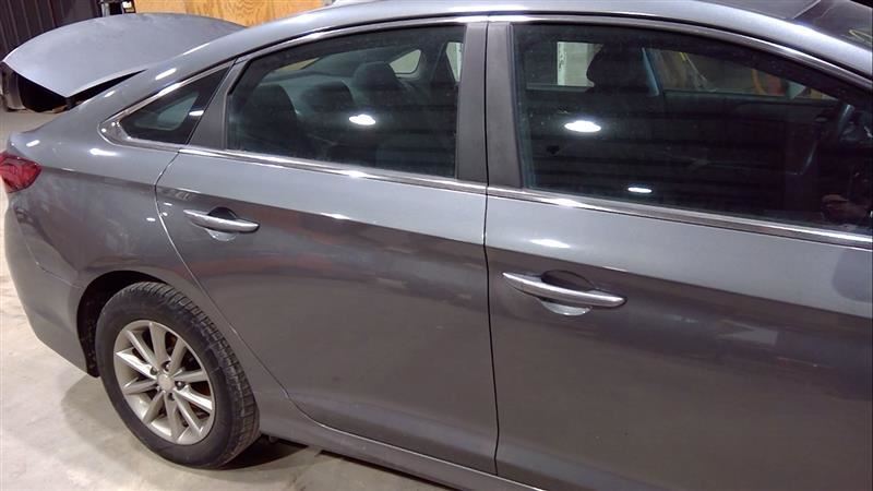Passenger Rear Side Door Electric US Built Fits 18-19 SONATA 3199174