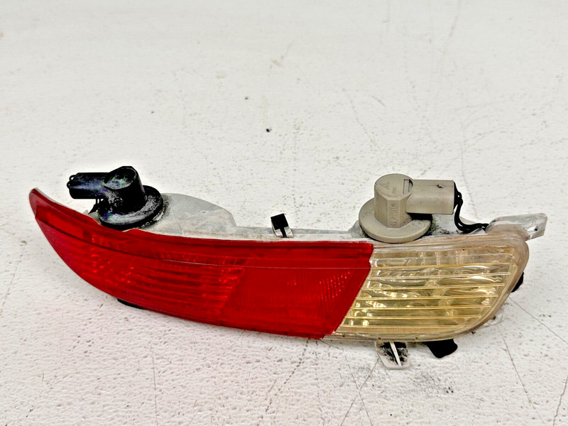 04-07 BMW E63 E64 645 650 M6 Rear Bumper Right Passenger Reverse Taillight OEM✅