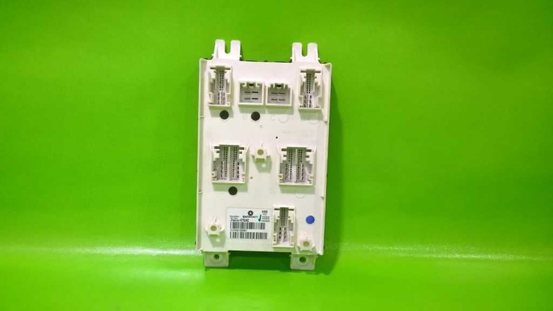 12 JOURNEY BCM BODY CONTROL MODULE OEM 3960-15