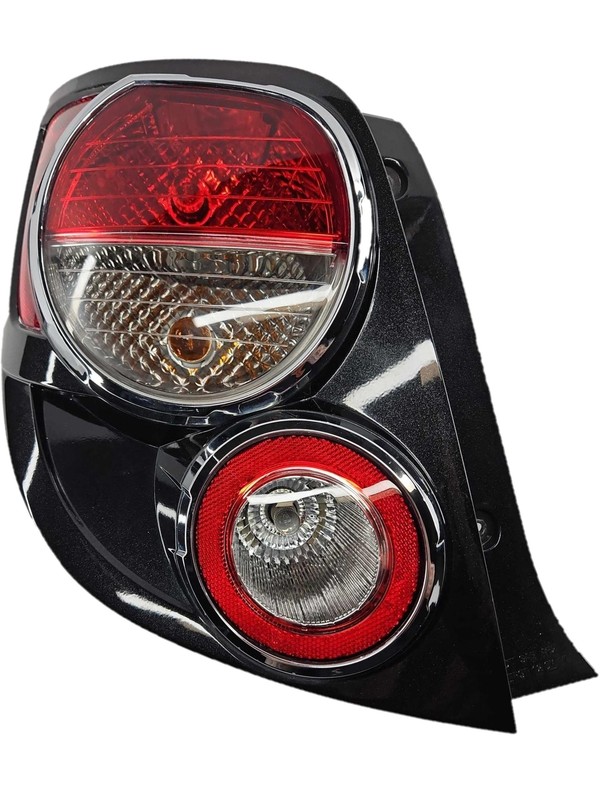 2012-2016 Chevy Sonic Left Driver Side LH Tail Light 95470356