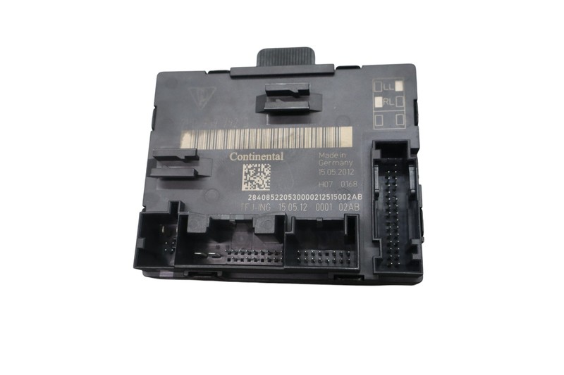 11-12 Porsche Cayenne 958 Front Right Passenger Door Control Module Unit ECU Oem