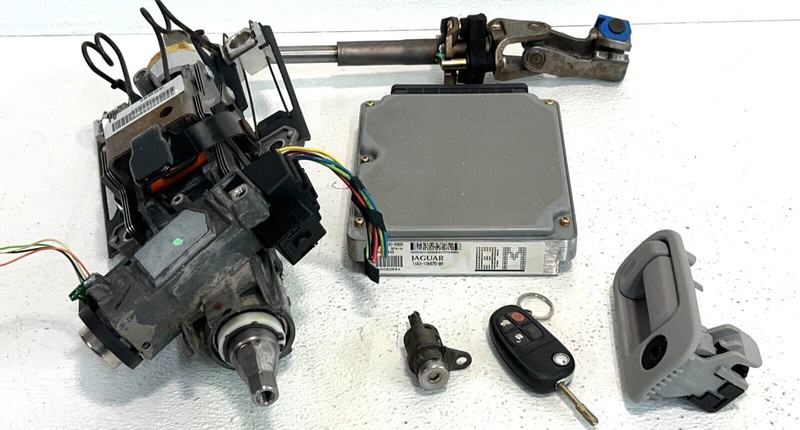 2001 Jaguar X-Type Auto ECU, Steering Column ,1 Key, Barrel, Door Lock OEM