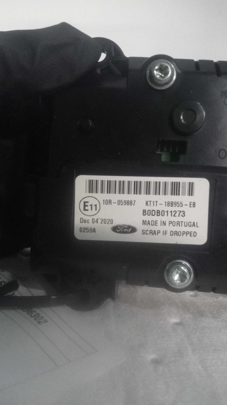 2021 Ford Transit Connect Infotainment Display Silver OEM 82K Miles NJ25-23767