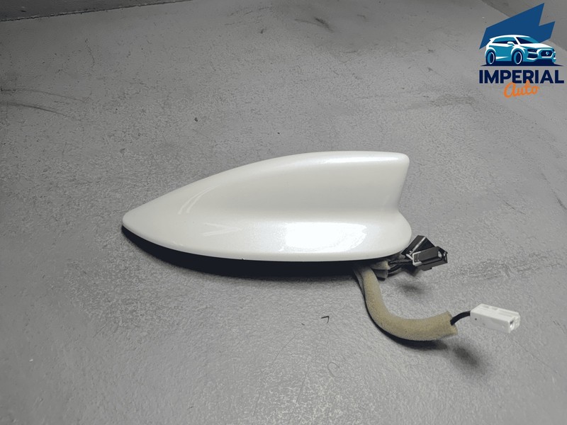 2019 Honda Pilot EX EX-L Rear Roof Shark Fin Radio Antenna *NH603P* OEM White