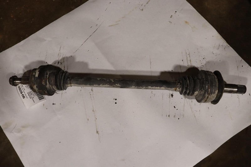 2012-2018 MERCEDES CLS550 W218 RWD REAR LEFT SIDE AXLE SHAFT CV U JOINT OEM