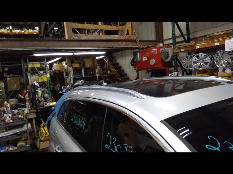 2007 2008 2009 2010 2011 2012 2013-2015 Q7 AUDI Right Luggage Rack Rail 1172358