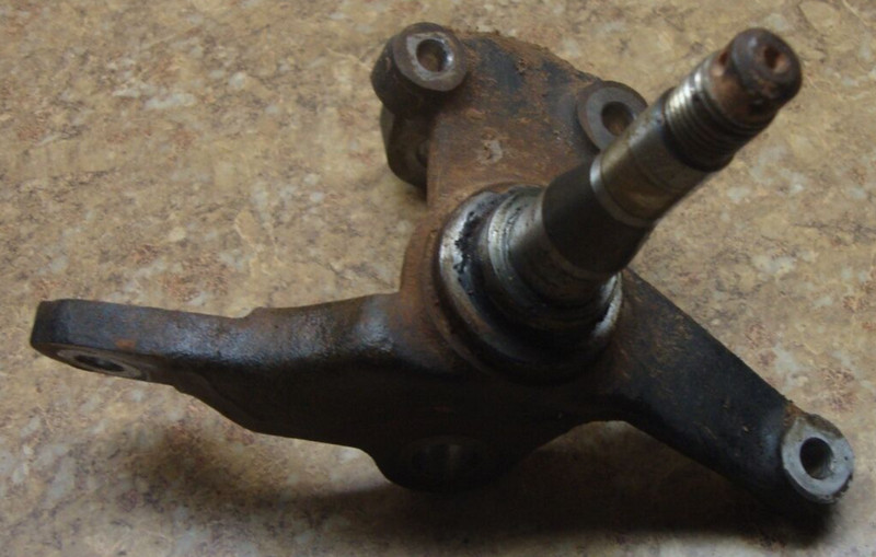 1996 Honda TRX300EX TRX 300 EX TRX300 Right Front Spindle Hub Knuckle Axle K9