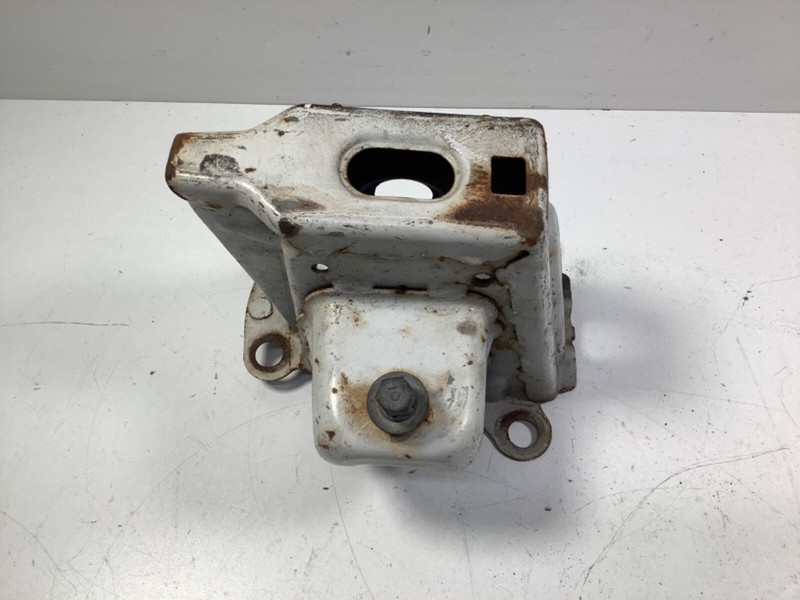 91-95 Acura Legend 2DR FRONT RIGHT Bumper Bracket Stay 71150-SP1-A00ZZ OEM