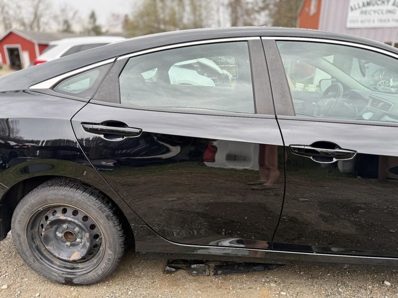 2017-2018 Honda Civic Right Passenger Side Rear Door Black